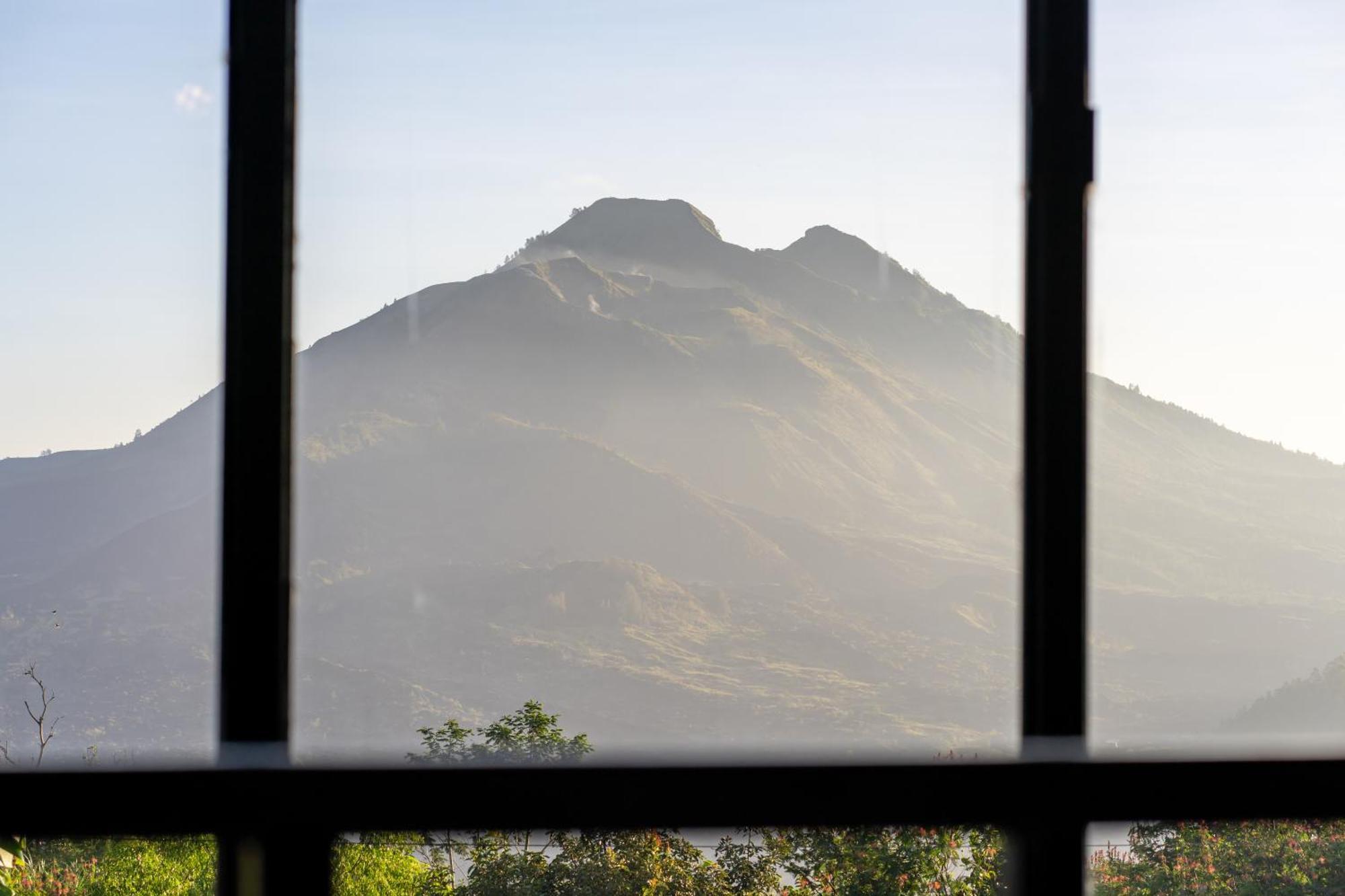 ホテル Mountain Peak Kintamani エクステリア 写真